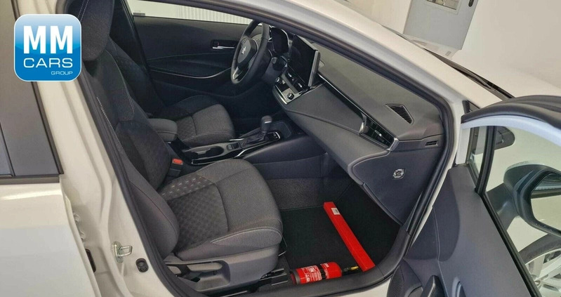 Suzuki Swace cena 124700 przebieg: 6530, rok produkcji 2023 z Zabrze małe 562